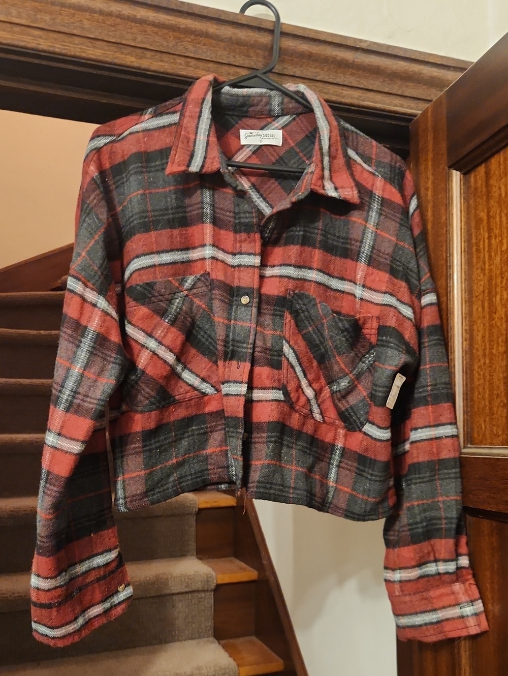 Vintage-Style Red Plaid Cropped Shirt Jacket - Women's Crop Top